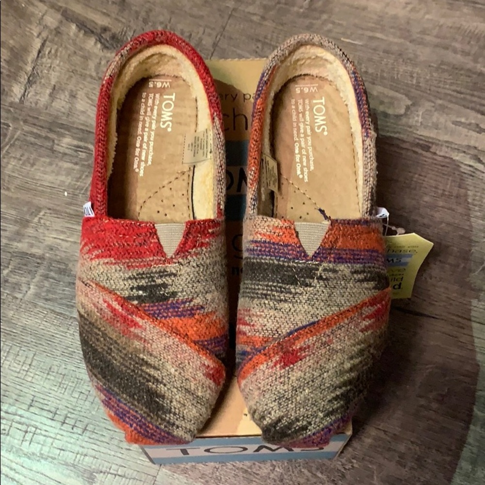 Classic Wool Toms